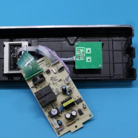 921157 Панель керування в зборі для мікрохвильовки HISENSE H23MOBSD1HG BK
