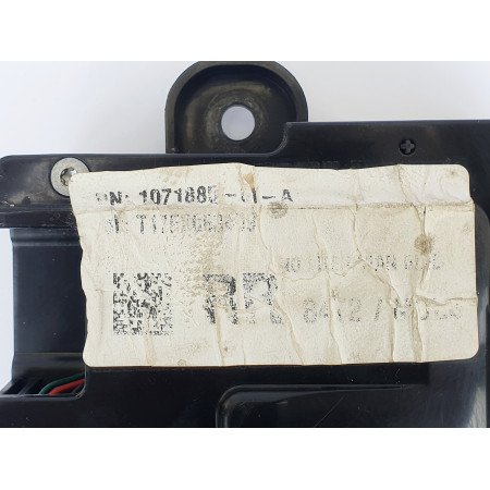 1071880-01-A Зовнішня ручка задня ліва GEN 2 Tesla Model SR (Розборка)