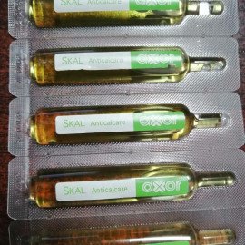 E409 Засіб, капсули, для очмстки прасок і парогенераторів від накипу Axor SKal 15x5 ml