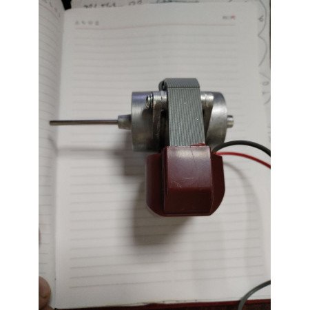 MTF705RF Електродвигун вентилятора NF L=40 mm, D=3,2 mm, 8.5 W для холодильника BOSСH, SIEMENS [FR2817]