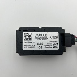1034601-00-B Блок тиску шин TPMS Tesla Model S 2012 - 2021 (Розборка)