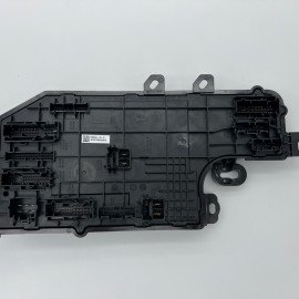 1585694-02-B Блок управління водійським сидінням, контролер Tesla Model X (Розборка)